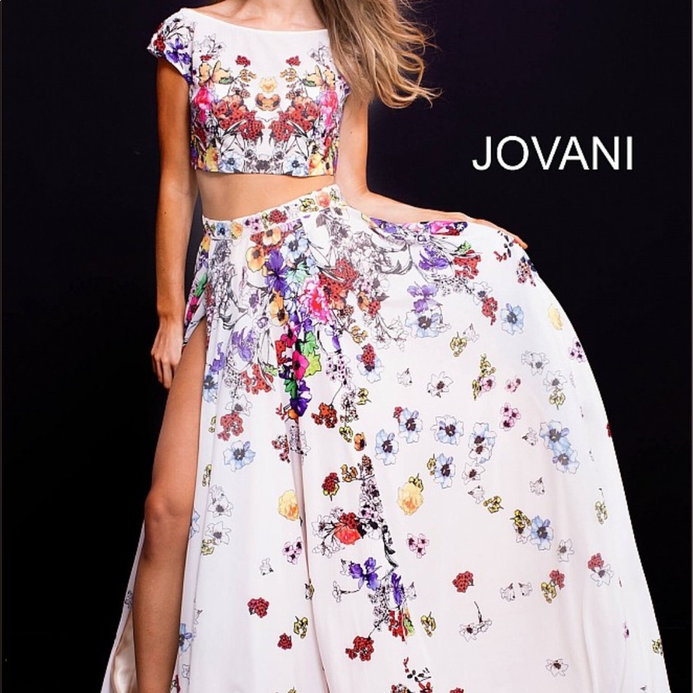 Prom Dress - Picture 6 of 6